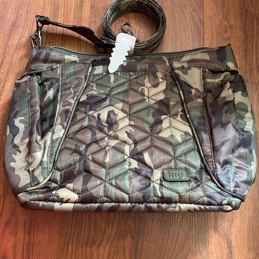 Lug Mini Shuffle tote bag crossbody in Camo Green